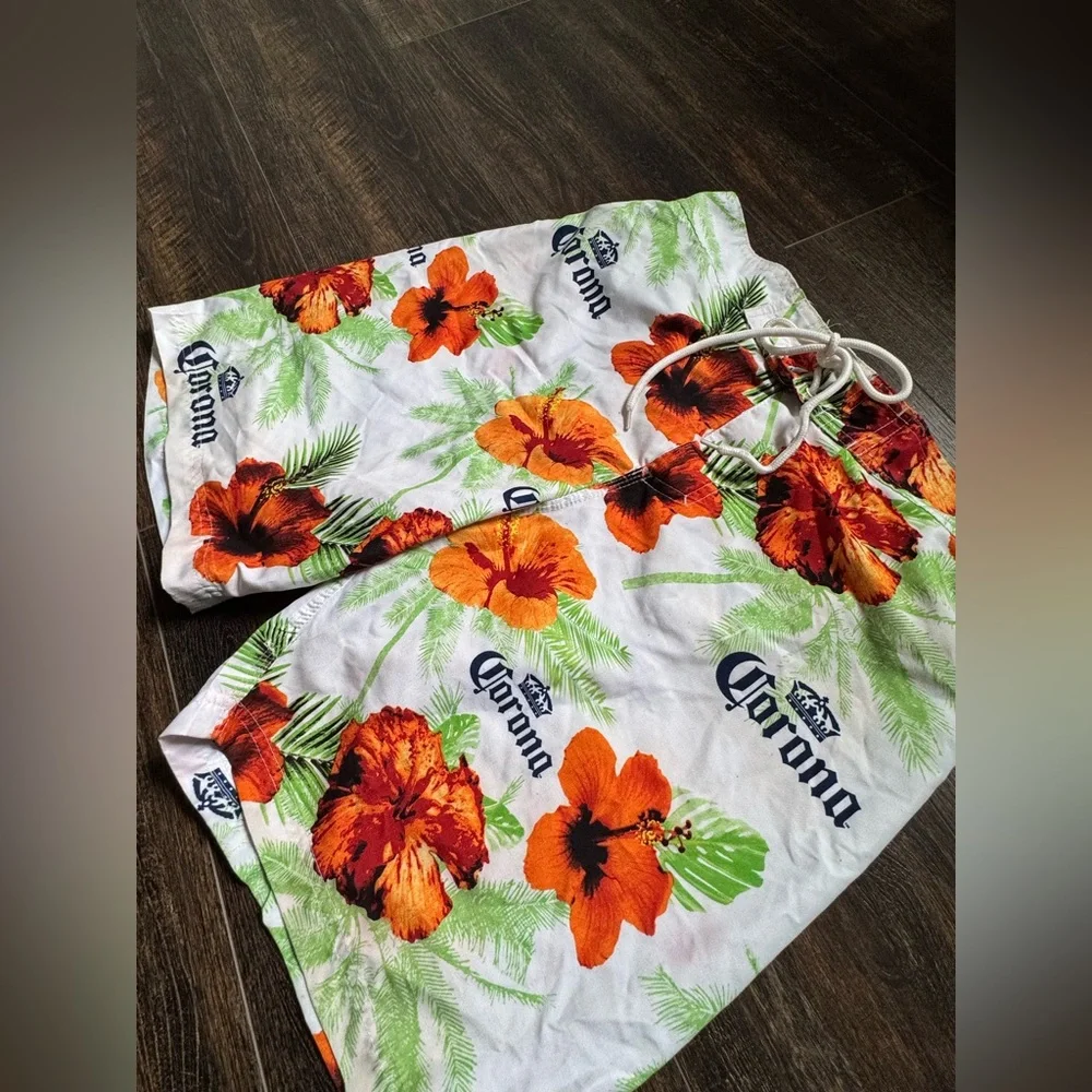 Corona Swim Shorts M